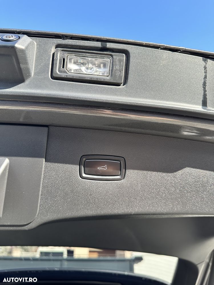 Porsche Cayenne Coupe - 13