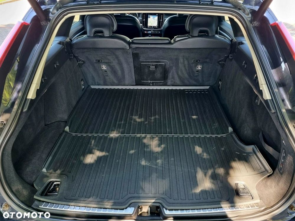 Volvo V90 Cross Country D4 AWD Geartronic - 14