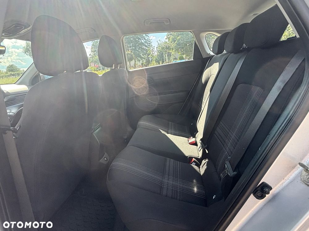 Hyundai i20 1.2 Select - 16