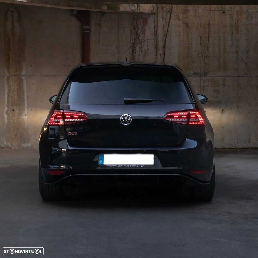 VW Golf GTI Performance BlueMotion DSG - 10