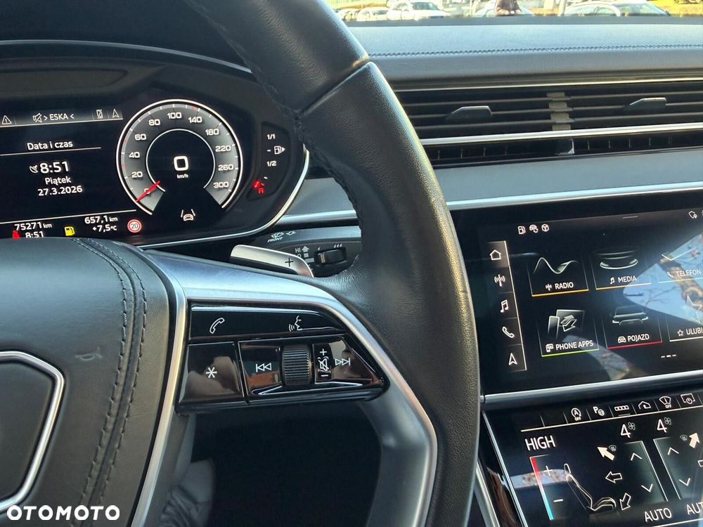 Audi A8 - 22
