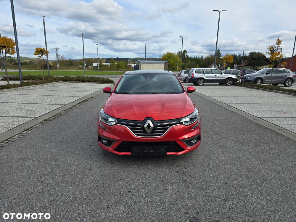 Renault Megane ENERGY TCe 130 EDC BOSE EDITION - 17