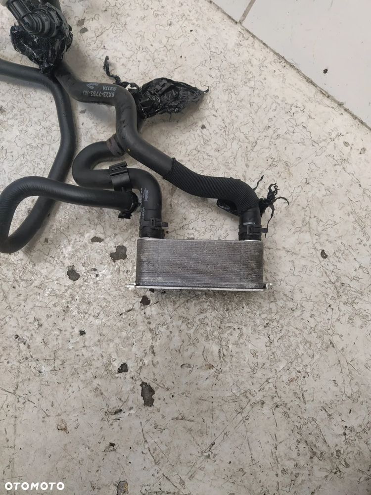 JAGUAR XJ X351 F-TYPE X152 XF X250 XE X760 F-PACE X761 XK/XKR X150 RURA RURY OLEJU PRZEWODY WĄŻ CHŁODNICZKA ORYGINAŁ - 13