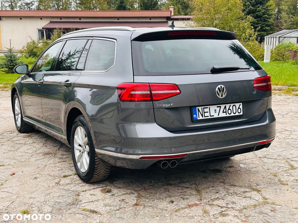 Volkswagen Passat - 8