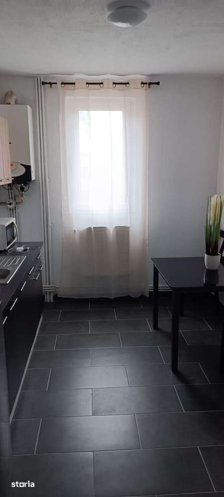 Apartament cu 2 camere mobilat si utilat- zona Balcescu — fotografia 3