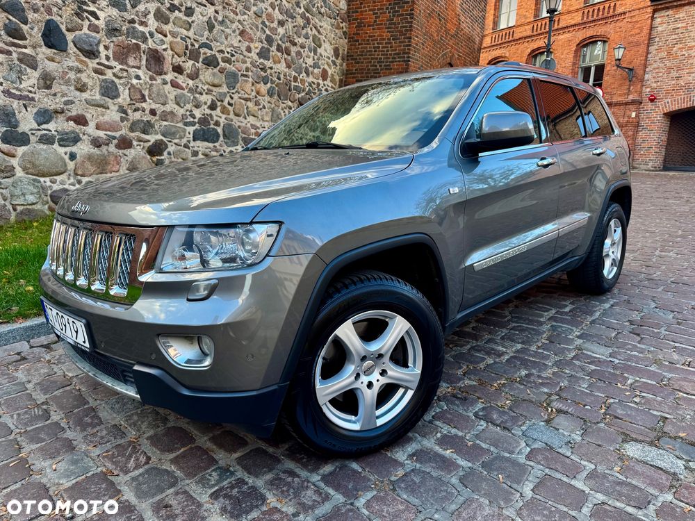 Jeep Grand Cherokee - 17