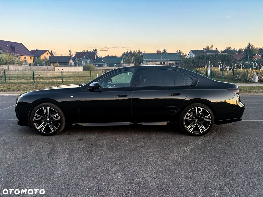 BMW Seria 7 740d xDrive - 9