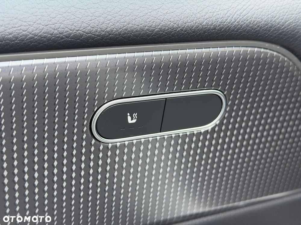 Mercedes-Benz GLB 200 Progressive 7G-DCT - 13