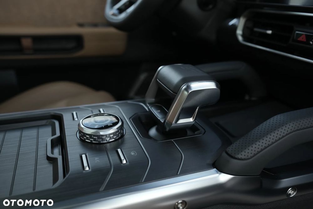 Jetour Traveller - 19