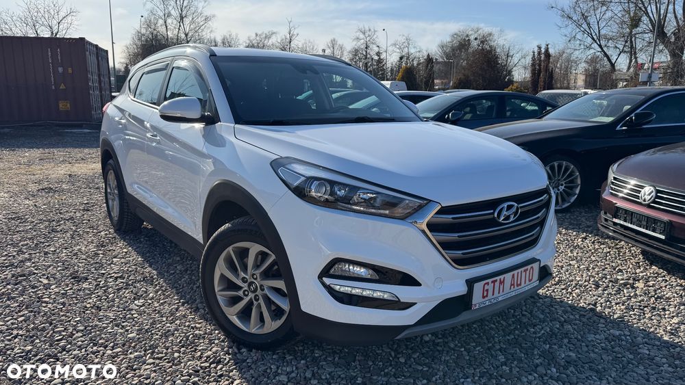 Hyundai Tucson blue 1.7 CRDi 2WD Style - 17