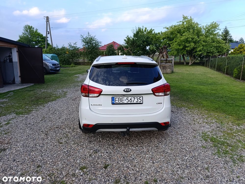 Kia Carens - 17