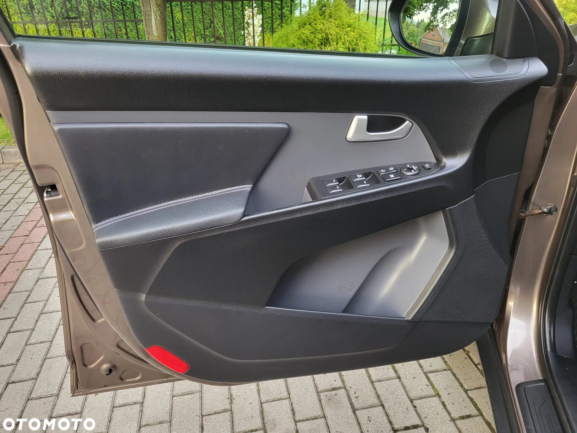 Kia Sportage 2.0 CVVT 4WD Automatik Spirit - 24