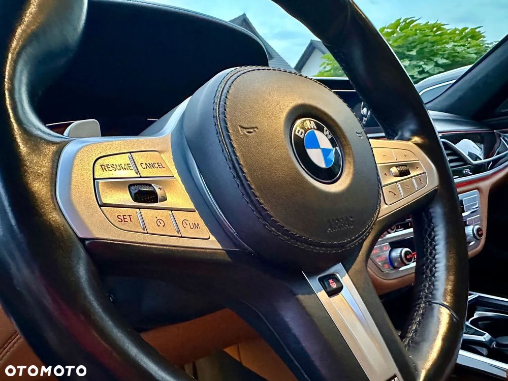 BMW Seria 7 740d xDrive - 20