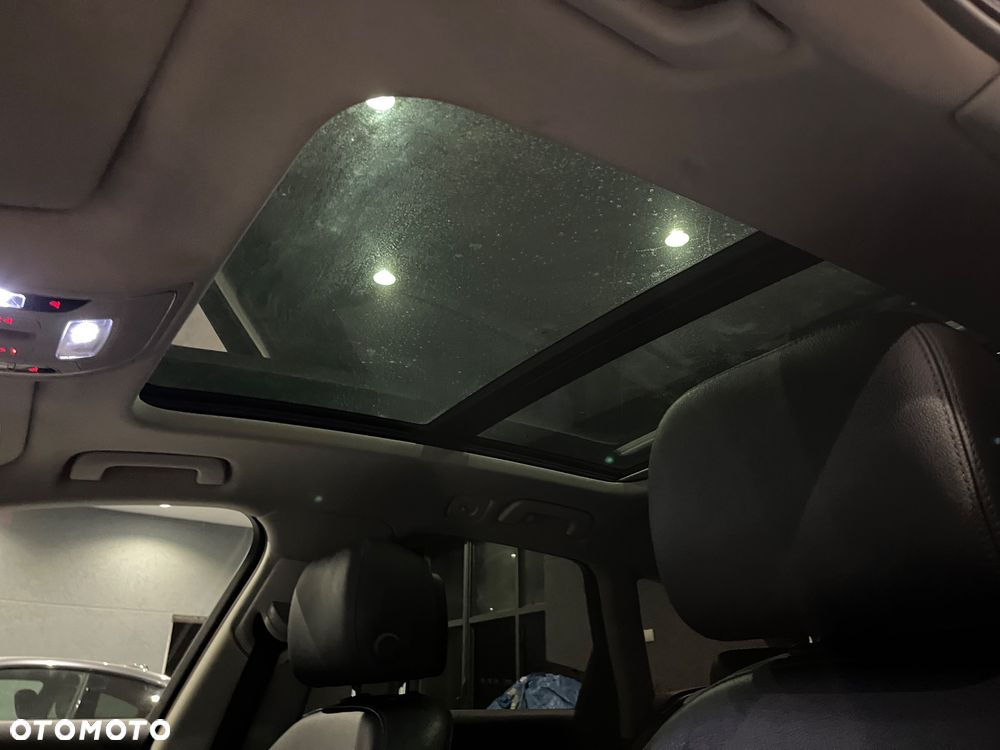 Audi A6 Avant 3.0 TDI quattro S tronic - 27