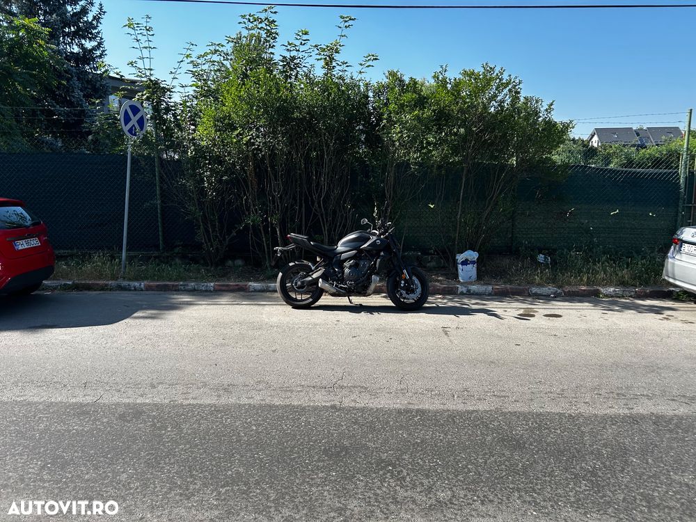 Yamaha MT-07 - 2