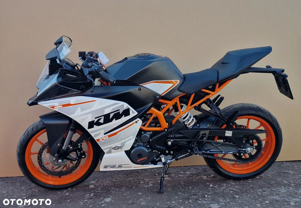 KTM RC 390 - 4