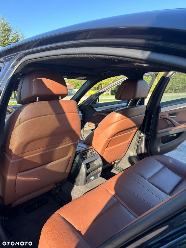 BMW Seria 5 - 10
