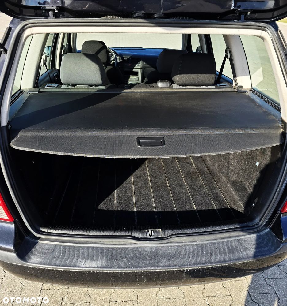 Volkswagen Golf 1.9 TDI Basis - 8