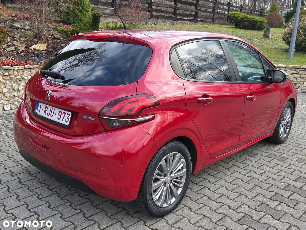 Peugeot 208 1.2 PureTech Style - 10