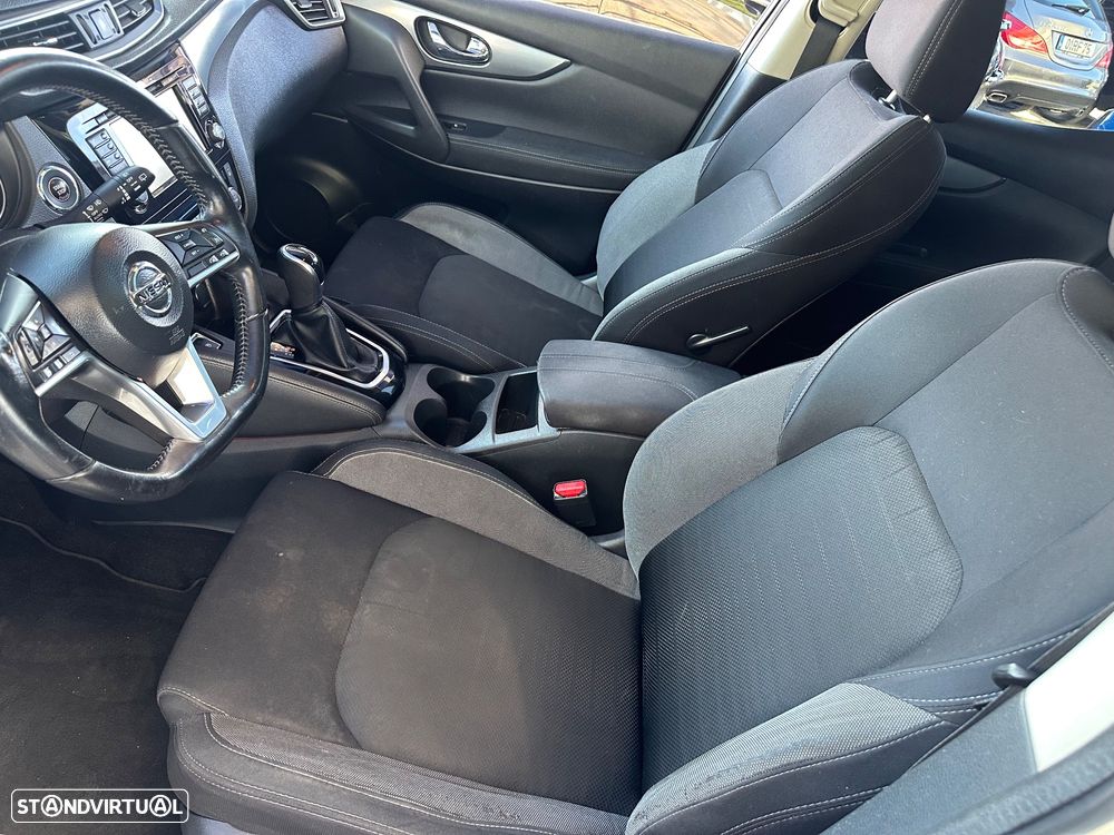 Nissan Qashqai 1.6 dCi Xtronic TEKNA+ - 15