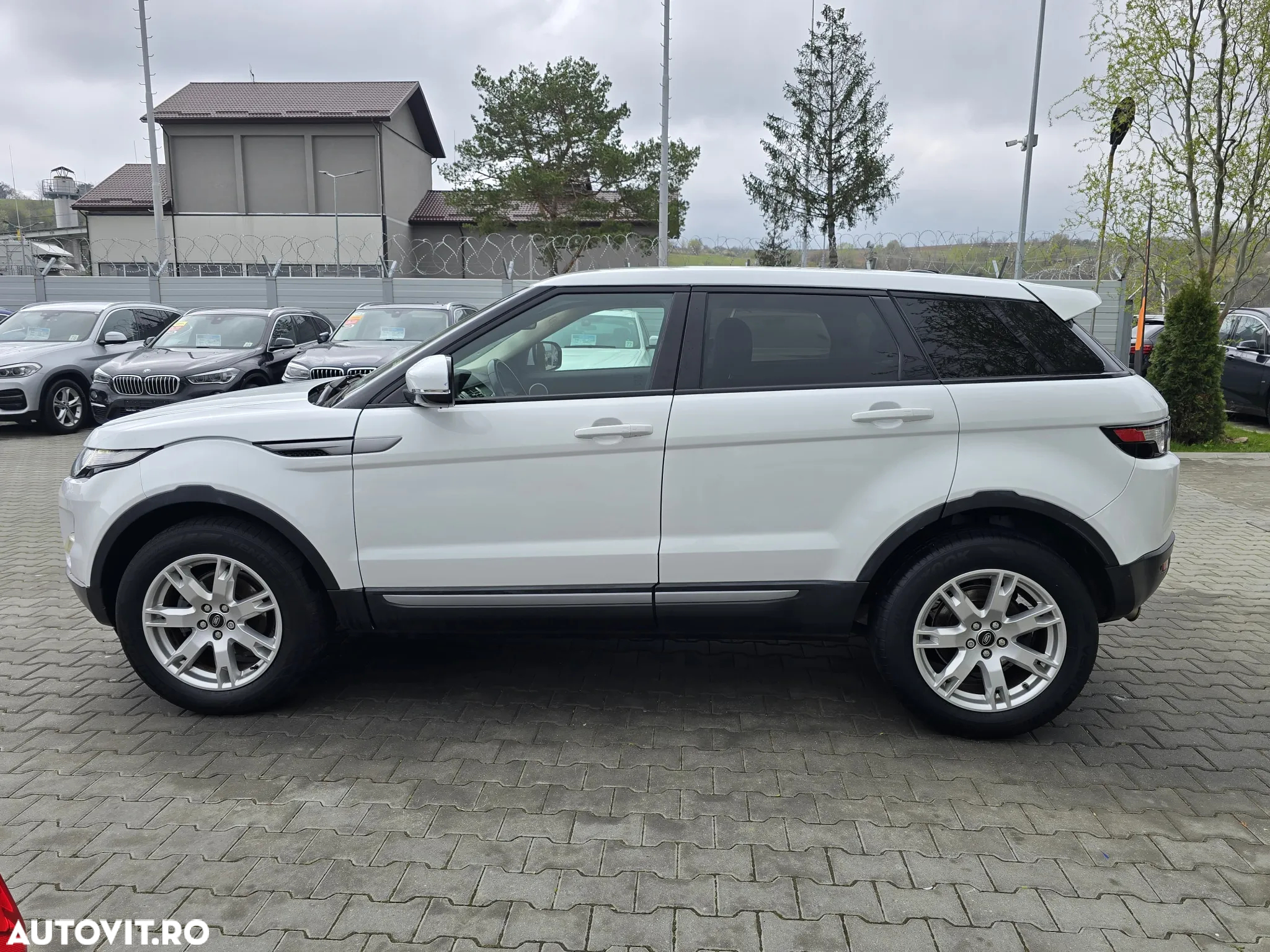 Land Rover Range Rover Evoque - 2