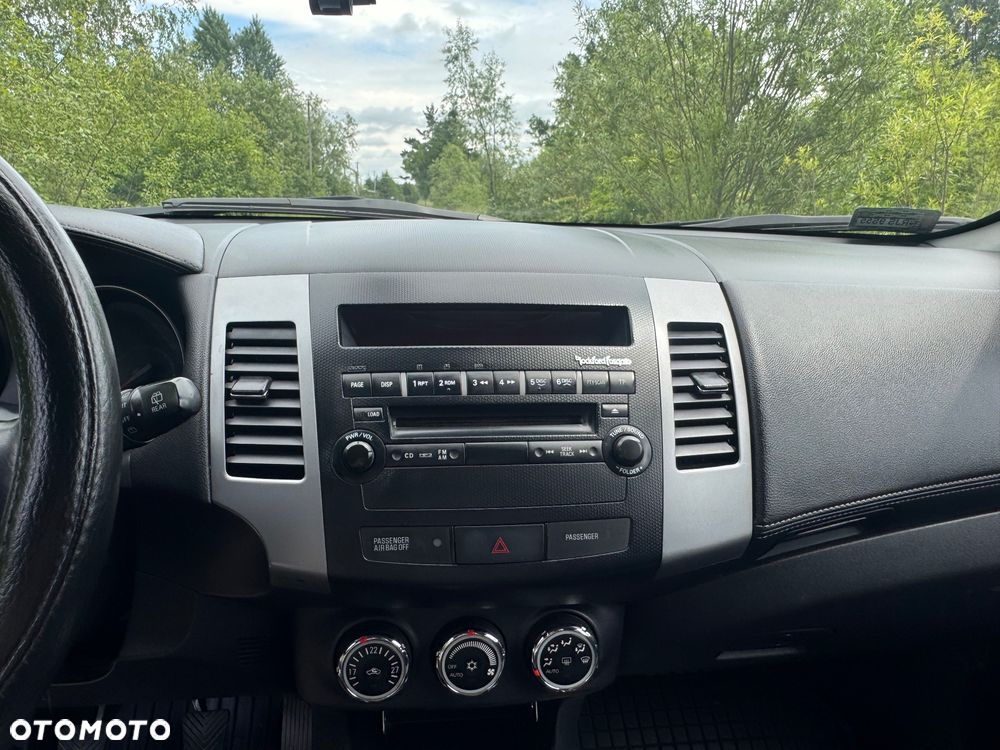 Mitsubishi Outlander 2.0 DID Intense - 9