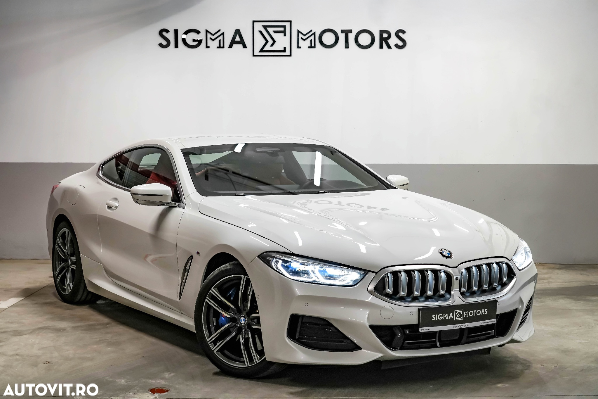 BMW Seria 8 840i - 12