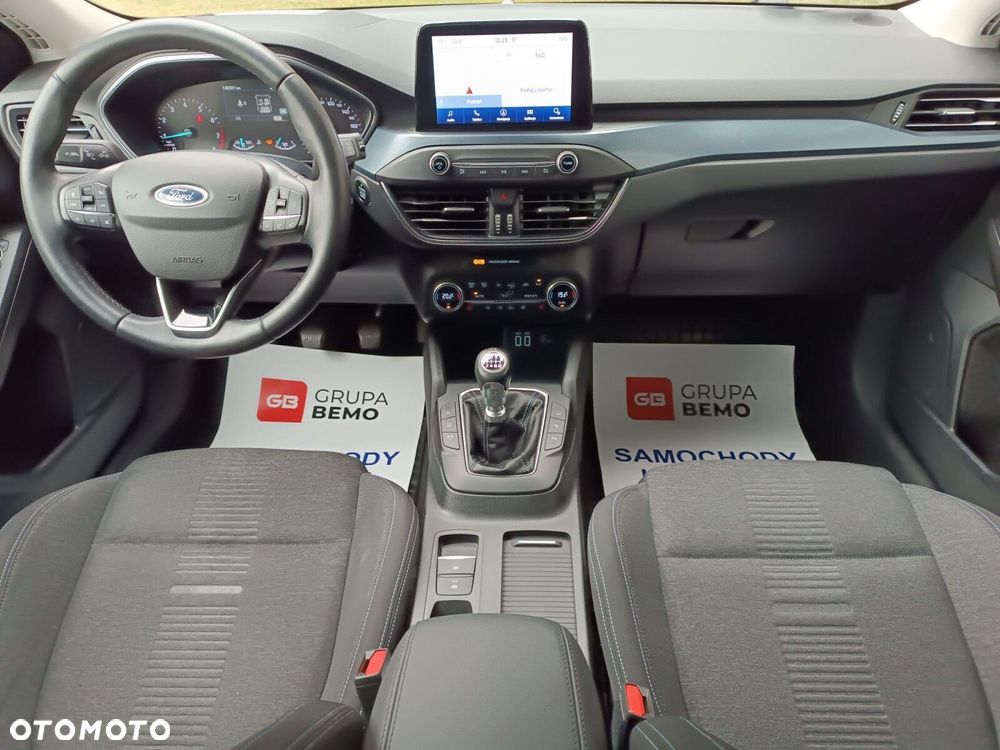 Ford Focus - 12