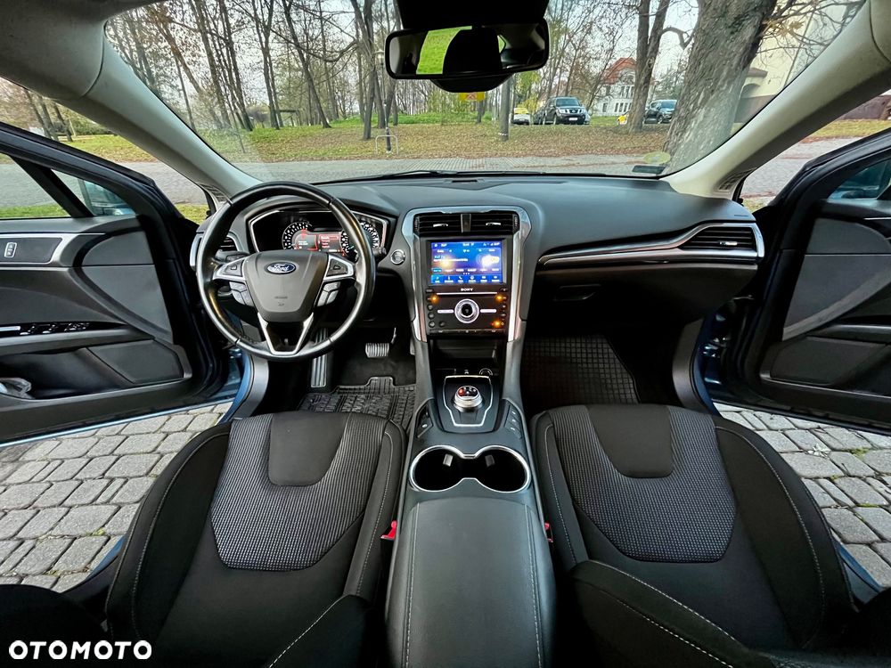 Ford Mondeo 2.0 EcoBlue Titanium - 23