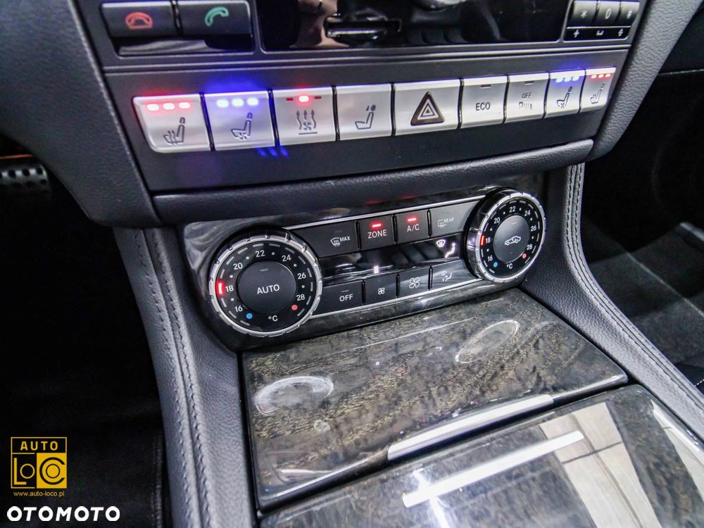 Mercedes-Benz CLS 350 CDI 4Matic 7G-TRONIC - 26