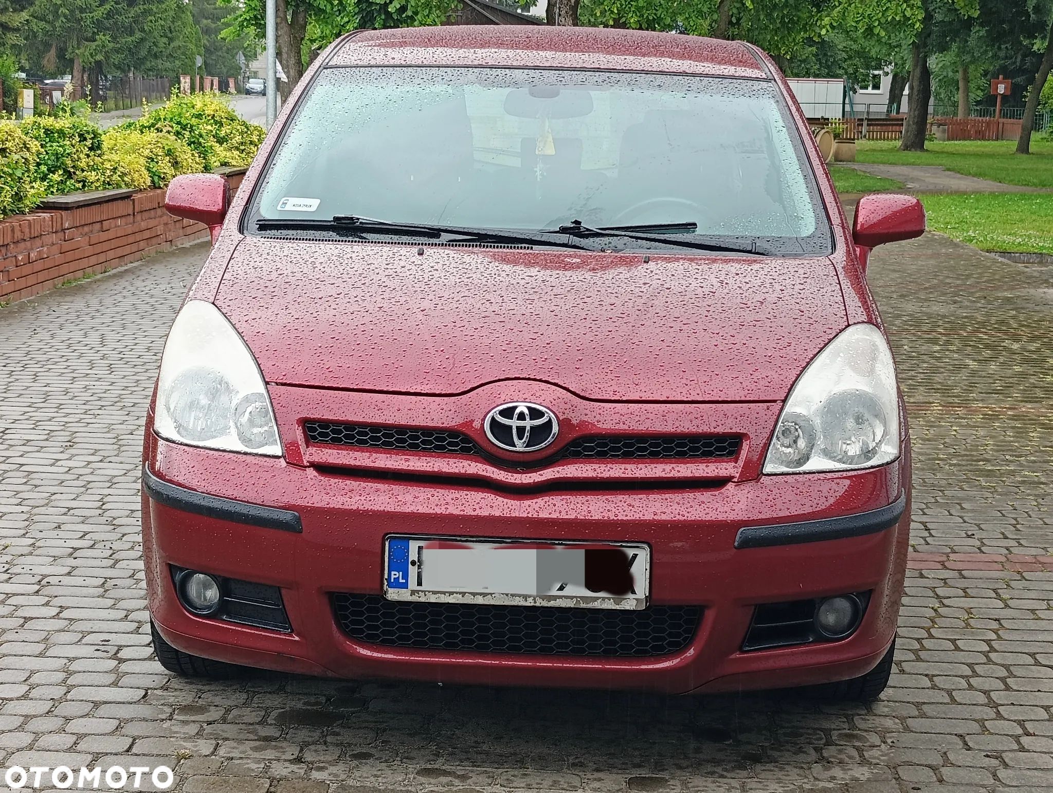 Toyota Corolla Verso 2.0 D-4D - 1