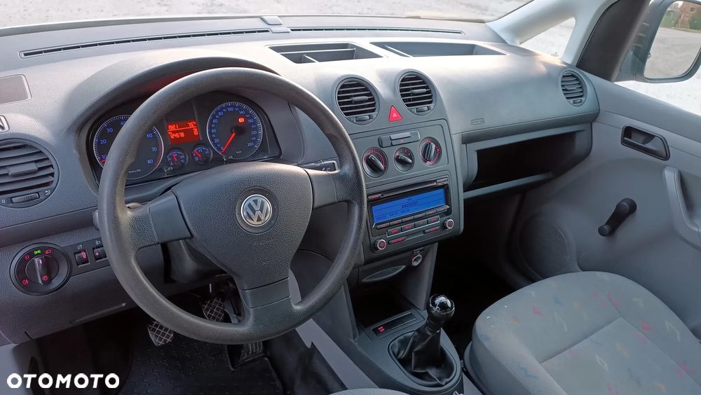 Volkswagen Caddy - 14