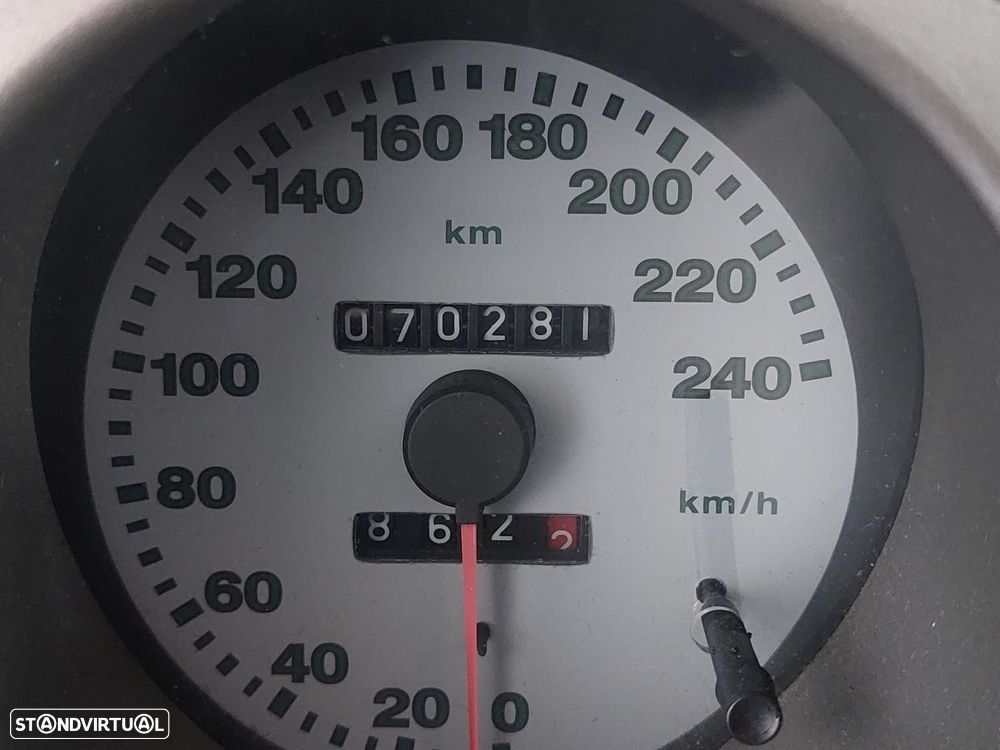 Fiat Barchetta 1.8 16V - 11