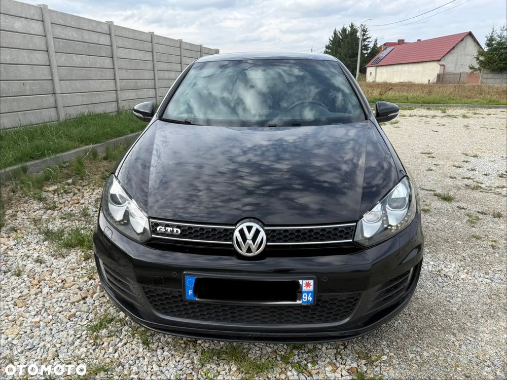 Volkswagen Golf - 25