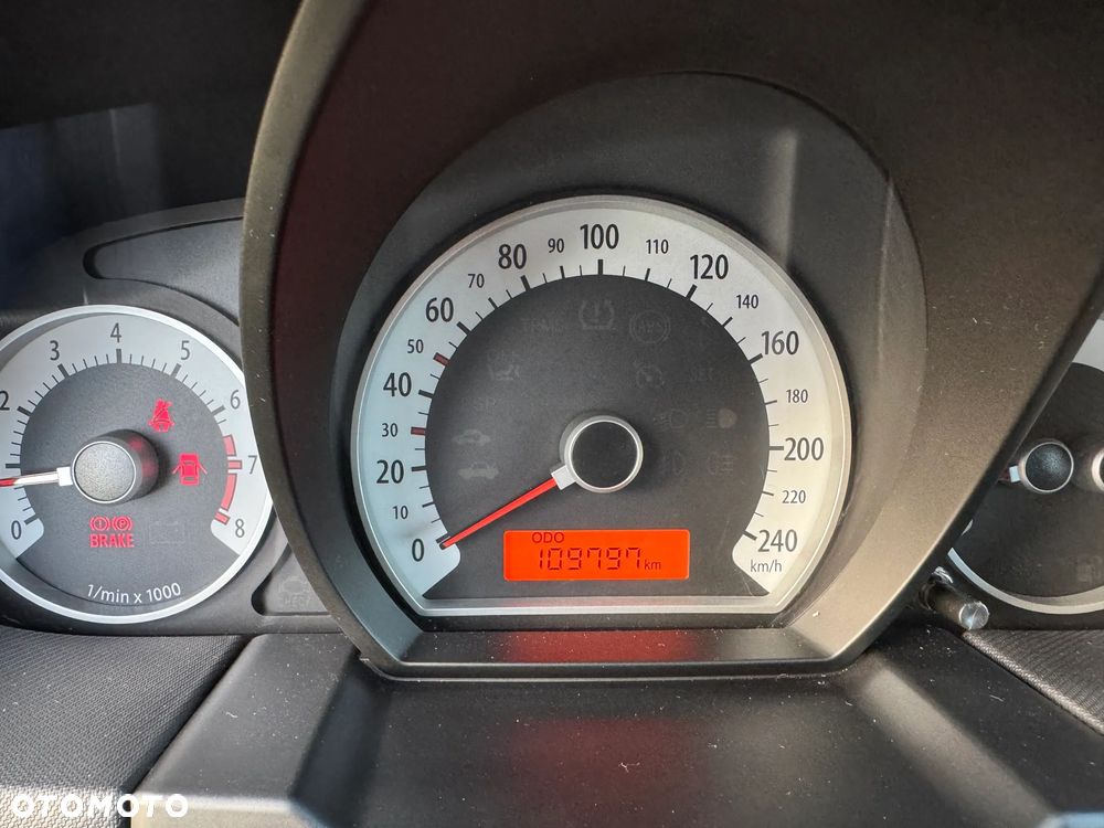 Kia Ceed - 12