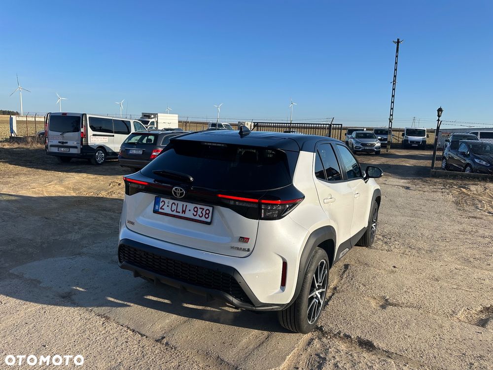 Toyota Yaris Cross 130 1.5 VVT-i GR Sport - 13