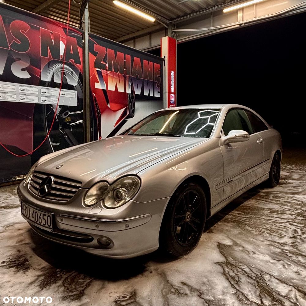 Mercedes-Benz CLK - 17