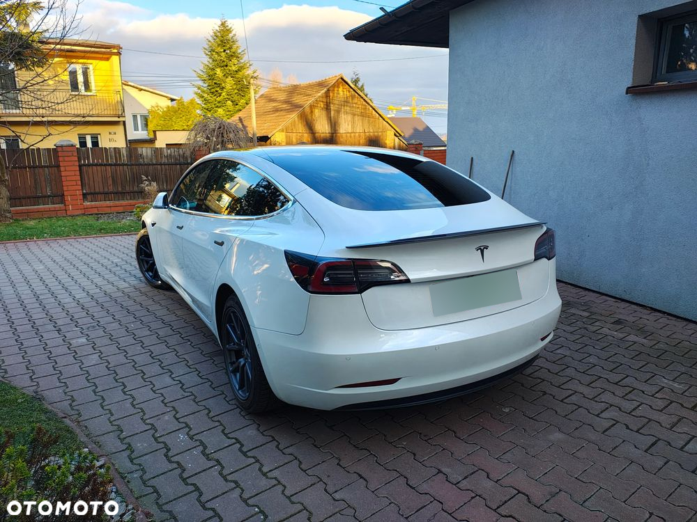 Tesla Model 3 Standard Reichweite Plus Hinterradantrieb - 13