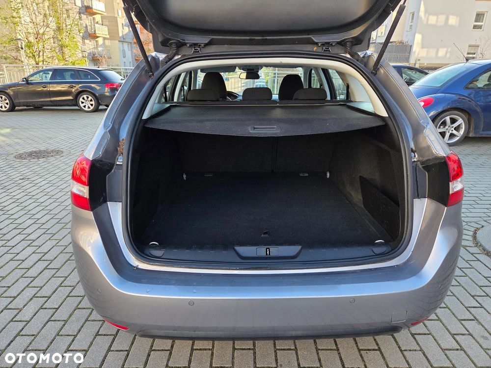 Peugeot 308 1.2 PureTech Allure Pack S&S - 16