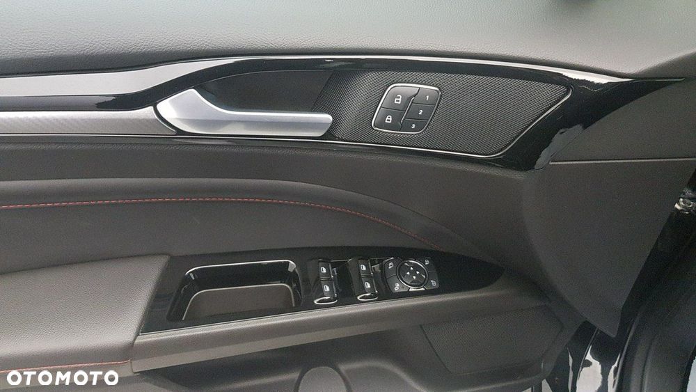 Ford Mondeo - 19