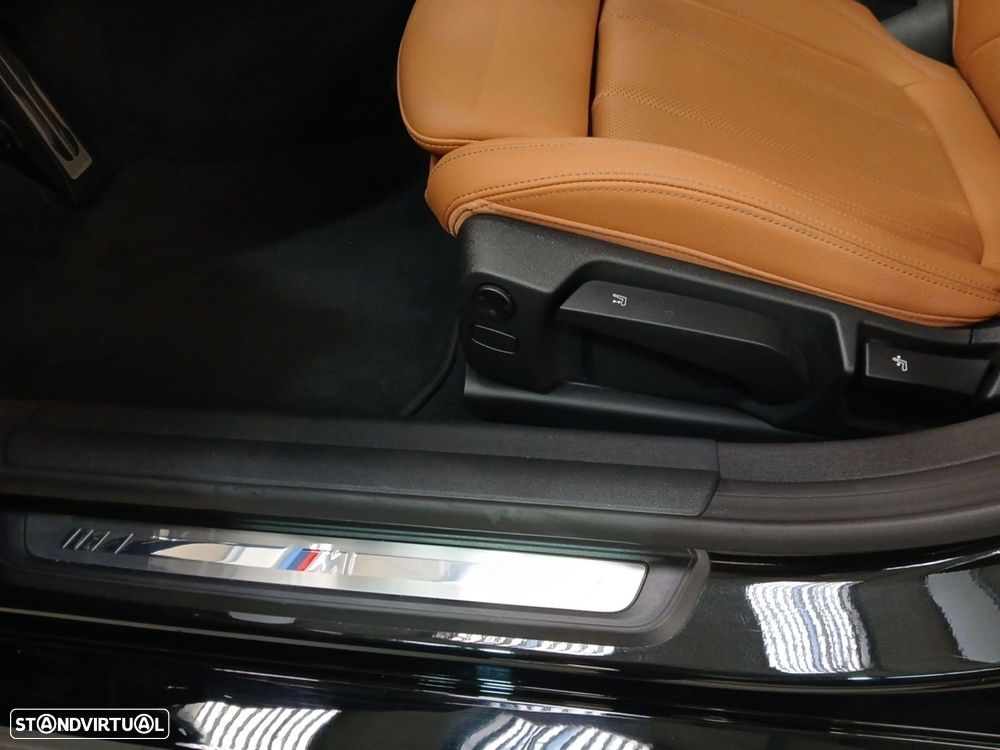 BMW i4 eDrive40 Edição Desportiva M - 15