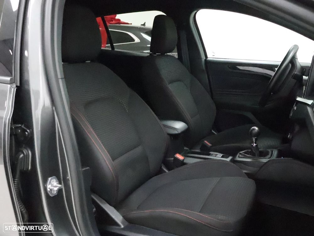 Ford Focus SW 1.0 EcoBoost MHEV ST-Line X - 28