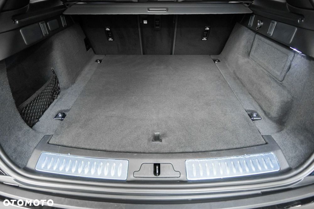 Land Rover Range Rover Velar - 21
