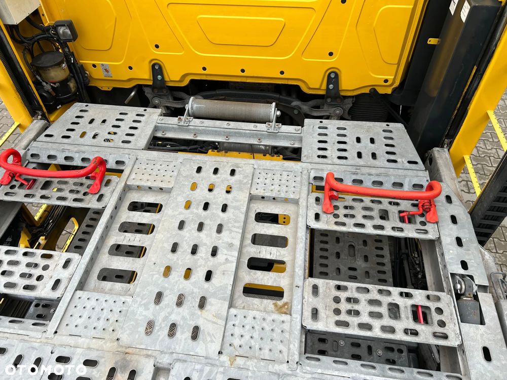 Mercedes-Benz Actros 2448 Kassbohrer - 13