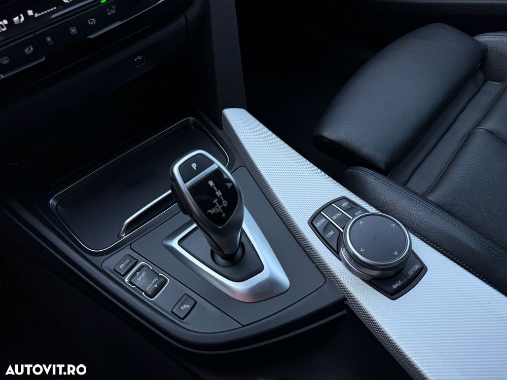 BMW Seria 3 320d Sport-Aut. M Sport - 11
