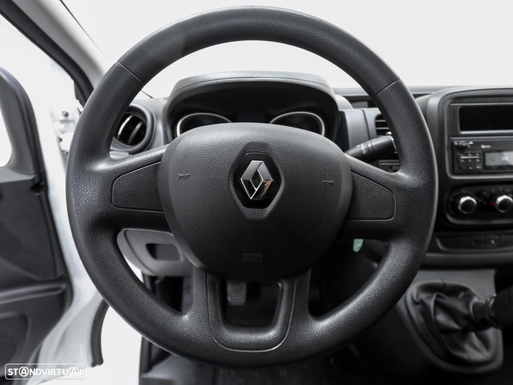 Renault Trafic 2.0 dCi L1H1 c/frio c/iva - 17