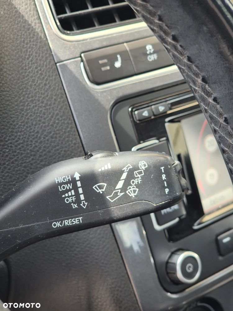 Volkswagen Polo 1.6 TDI Highline - 19