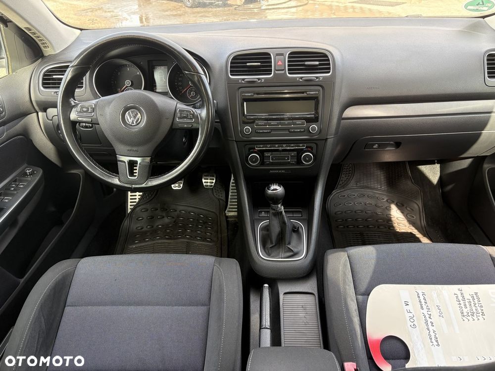 Volkswagen Golf 2.0 TDI DPF Style - 7