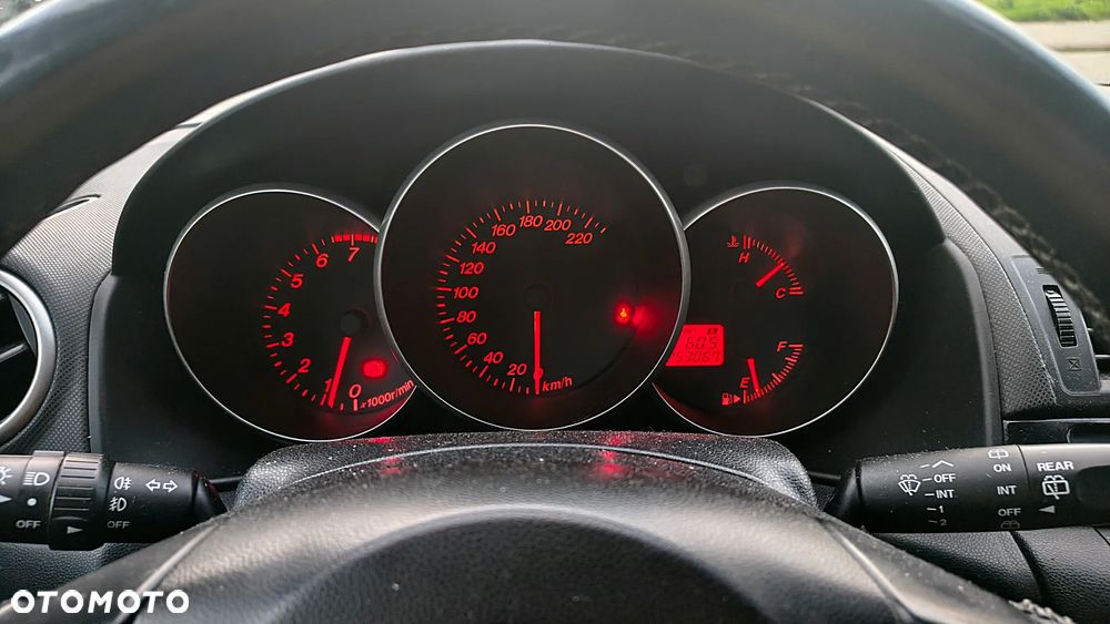 Mazda 3 1.6 16V Exclusive - 1
