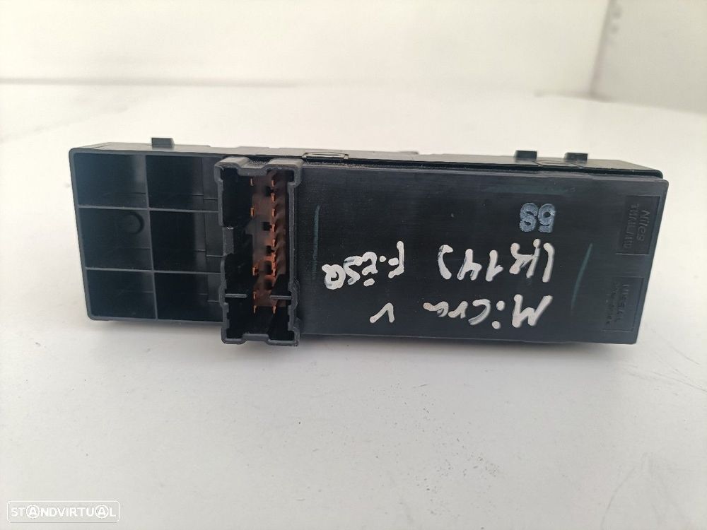 Botão / Botões / Comutador Vidro Esq Nissan Micra V (K14) - 2